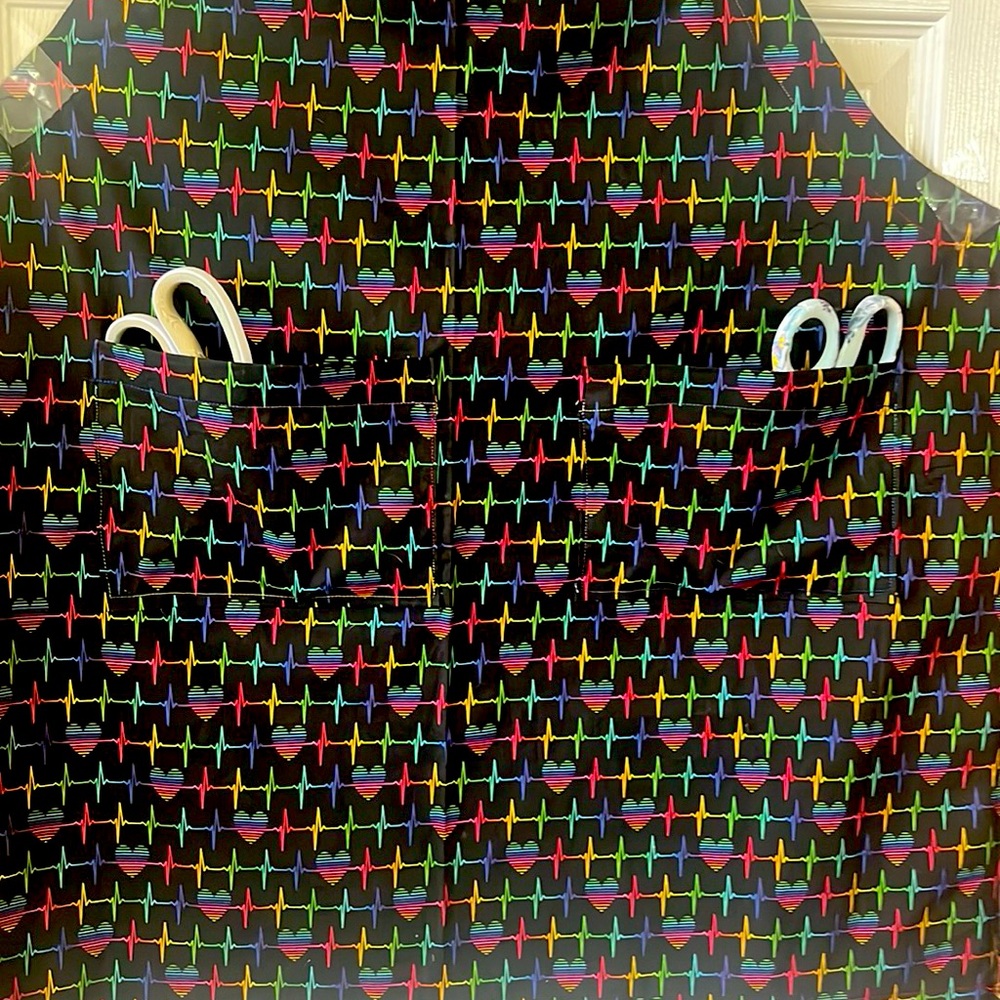 FIRST RESPONDER HEARTBEAT APRON